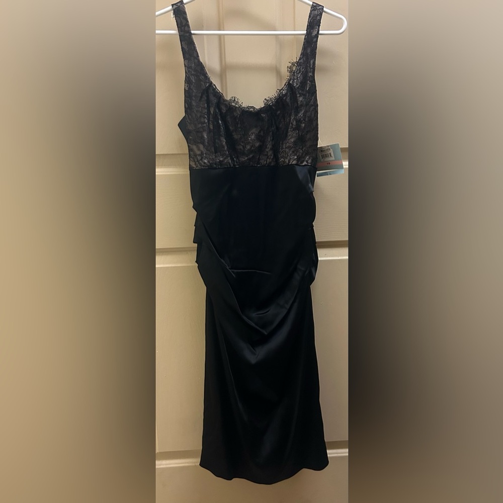 NWT Suzi Chin for Maggy Boutique Gorgeous Black Lace Trim Formal Dress